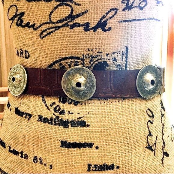 Vintage Accessories - Vintage Navasota Leather Belt